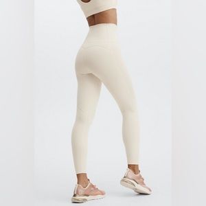 PureLuxe Ultra High-Waisted 7/8 Legging medium. Color latte worn maybe once.